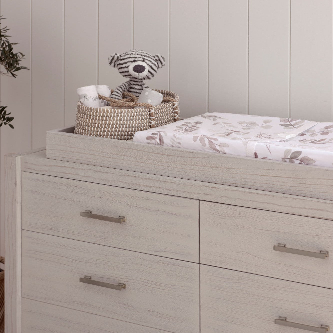 Monogram by Namesake Hemsted 6-Drawer Assembled Dresser