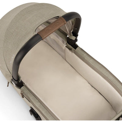 Nuna Demi Next Bassinet + Stand