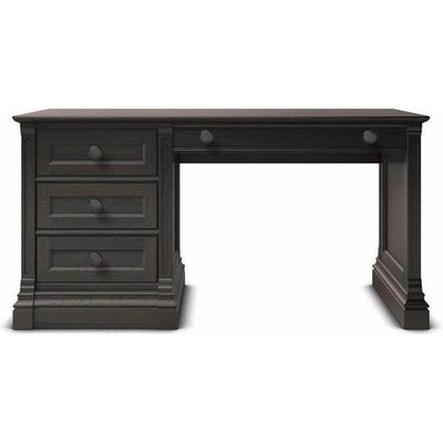 Romina Imperio Desk